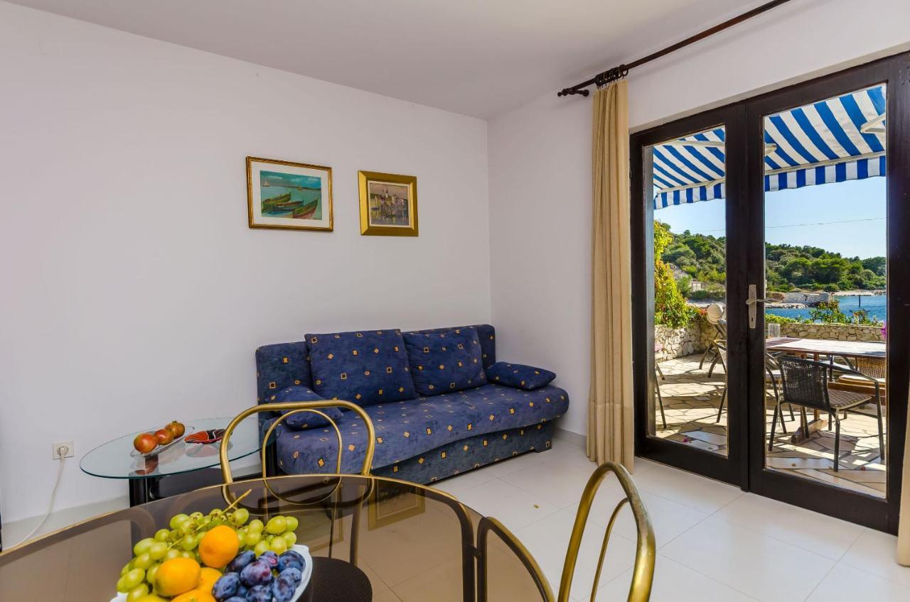 فيلا House Zdenka Donji Okrug  المظهر الخارجي الصورة